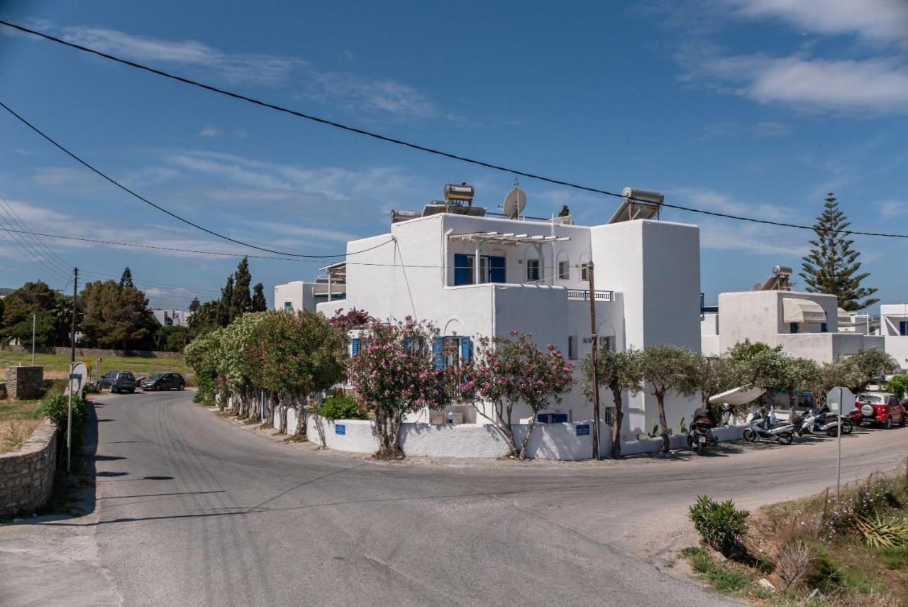 Livadia Seaside Studios 14 Parikia  Exterior photo
